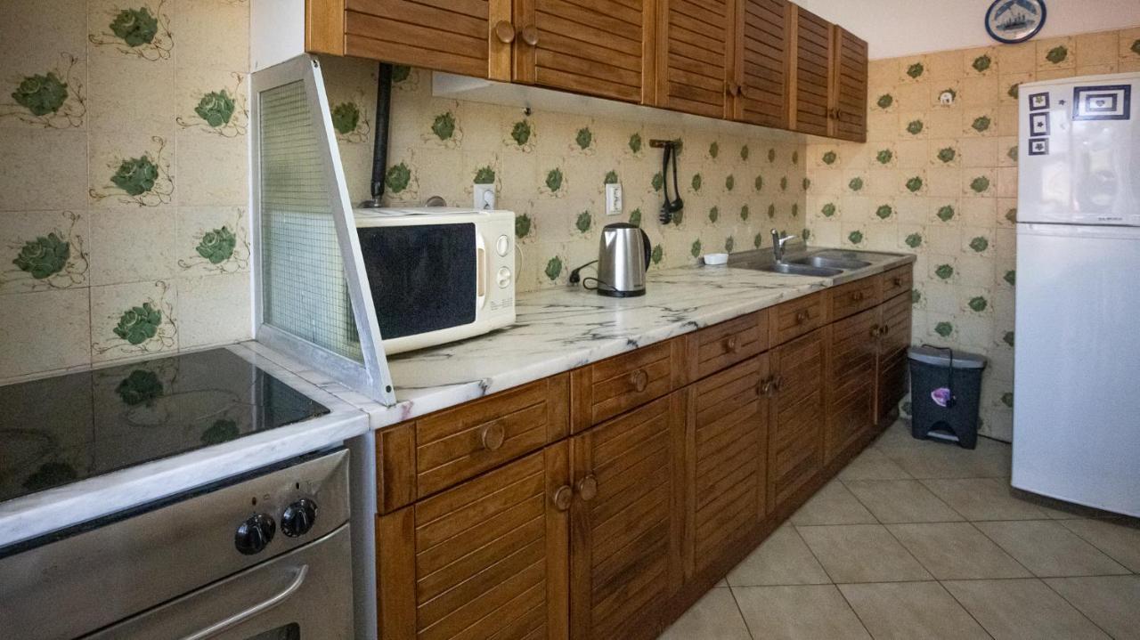 Apartamento Tio Pedro - By Bedzy Albufeira Luaran gambar